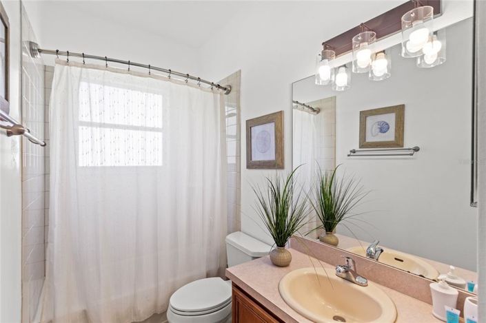 Image No.25-4 Bed Property for sale