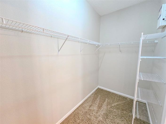 Image No.17-4 Bed Property for sale