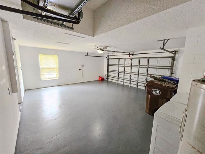 Image No.28-4 Bed Property for sale