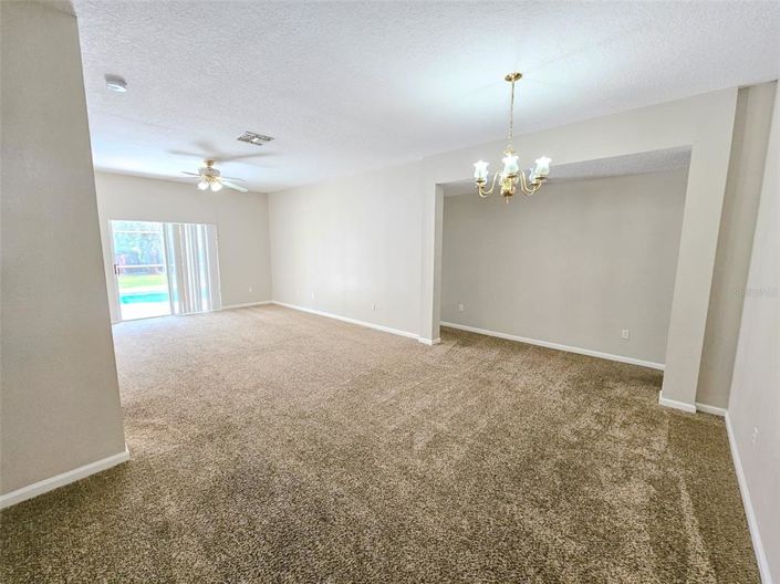 Image No.8-4 Bed Property for sale