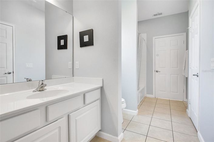 Image No.7-5 Bed Property for sale