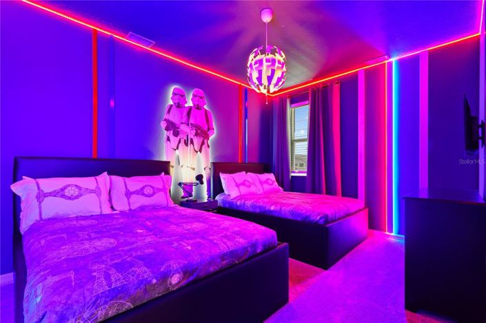 Image No.21-9 Bed Property for sale