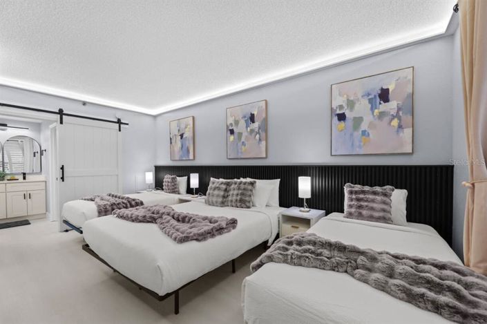 Image No.11-1 Bed Property for sale