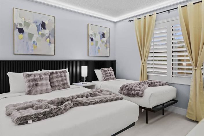 Image No.8-1 Bed Property for sale