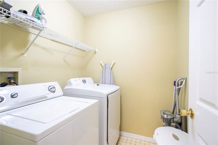 Image No.17-4 Bed Property for sale