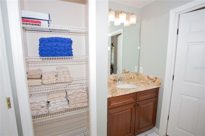 Image No.14-5 Bed Property for sale