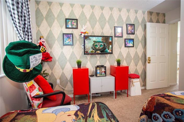 Image No.25-5 Bed Property for sale