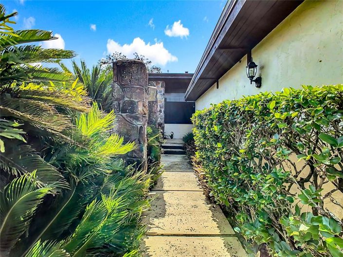 Image No.3-2 Bed Townhouse for sale