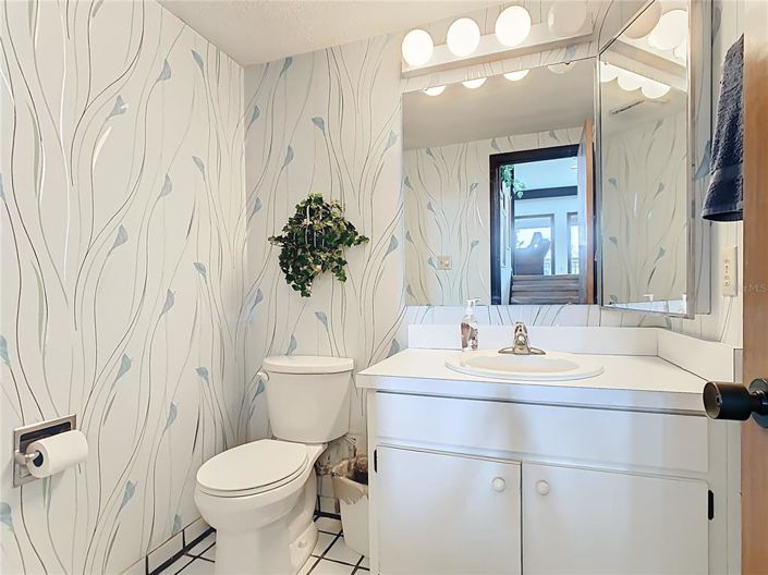 Image No.5-2 Bed Townhouse for sale