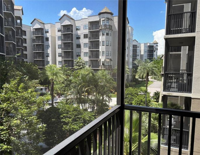 Image No.11-2 Bed Property for sale