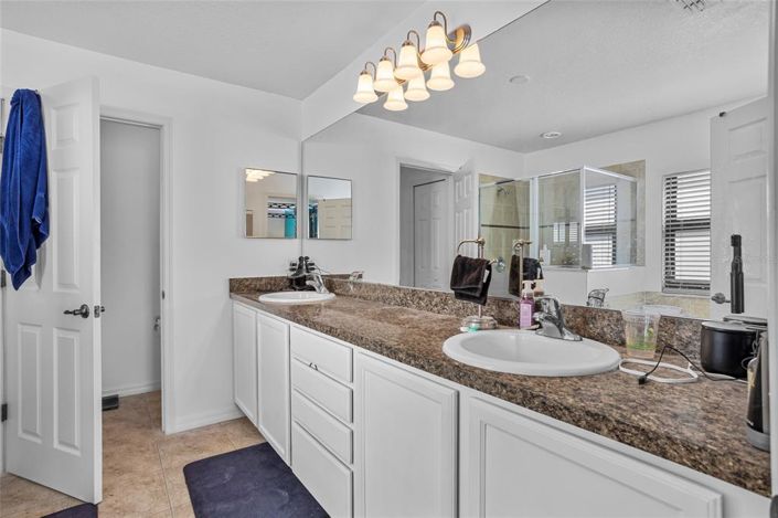 Image No.10-4 Bed Property for sale