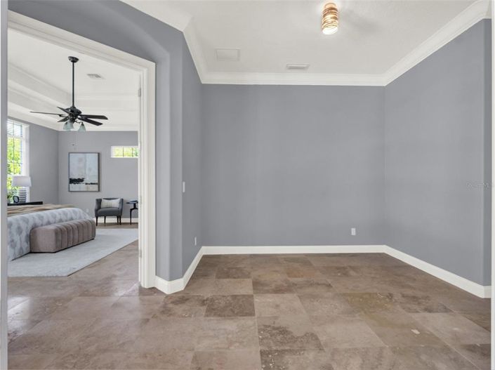 Image No.19-4 Bed Property for sale