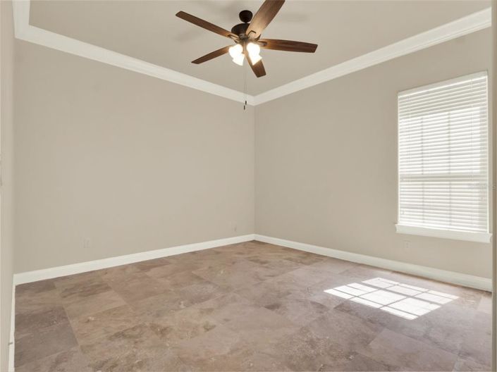 Image No.20-4 Bed Property for sale