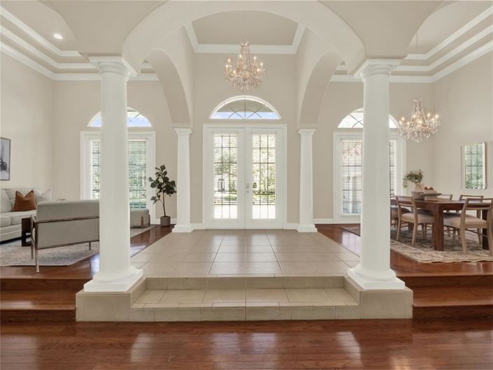 Image No.5-4 Bed Property for sale