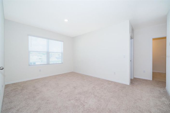 Image No.30-5 Bed Property for sale