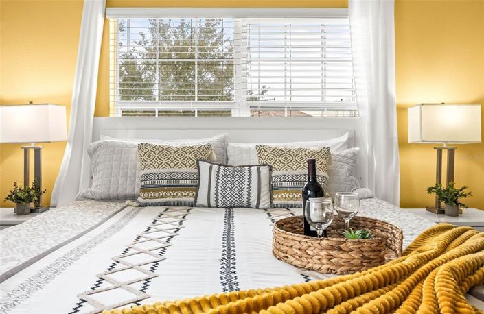 Image No.31-5 Bed Townhouse for sale