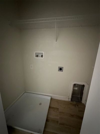 Image No.28-4 Bed Townhouse for sale