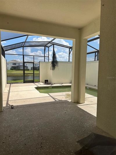 Image No.33-4 Bed Townhouse for sale