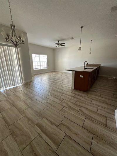 Image No.5-4 Bed Townhouse for sale