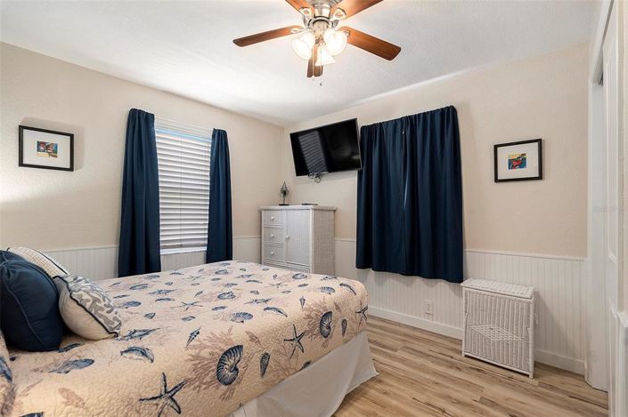 Image No.43-8 Bed Property for sale