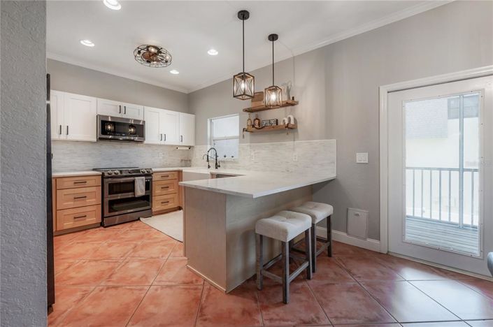 Image No.11-3 Bed Townhouse for sale