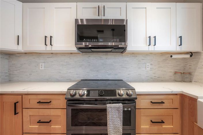 Image No.12-3 Bed Townhouse for sale