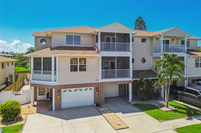 Image No.2-3 Bed Townhouse for sale