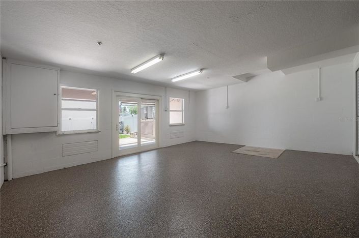 Image No.45-3 Bed Townhouse for sale