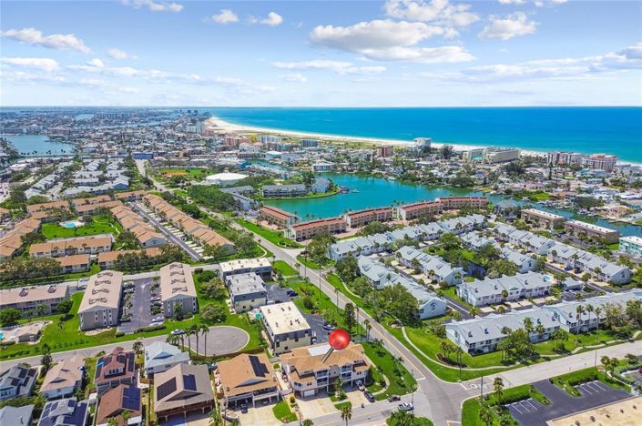 Image No.53-3 Bed Townhouse for sale