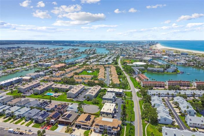 Image No.58-3 Bed Townhouse for sale