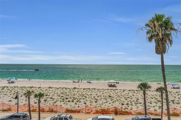 Image No.17-2 Bed Property for sale