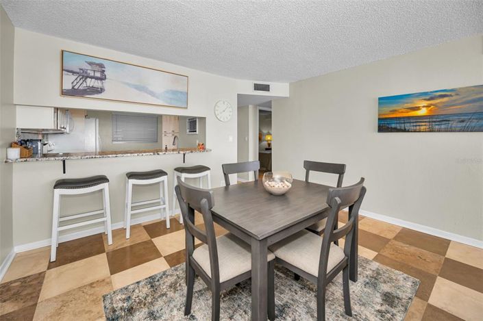 Image No.30-2 Bed Property for sale