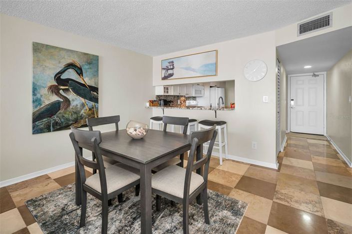 Image No.31-2 Bed Property for sale