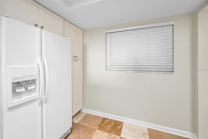 Image No.38-2 Bed Property for sale