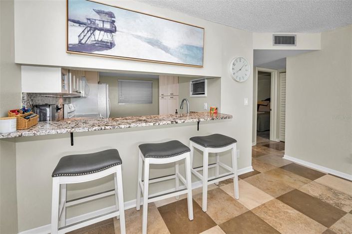 Image No.40-2 Bed Property for sale