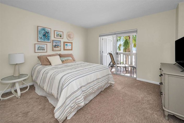 Image No.42-2 Bed Property for sale