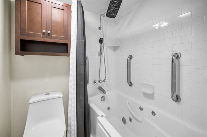 Image No.49-2 Bed Property for sale