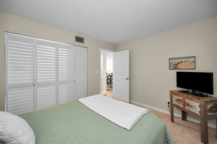 Image No.54-2 Bed Property for sale