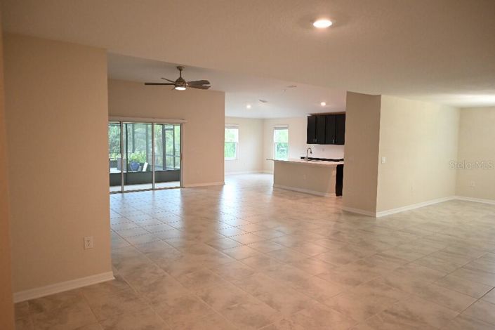 Image No.9-4 Bed Property for sale