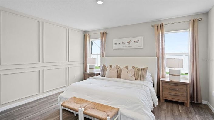 Image No.12-5 Bed Property for sale