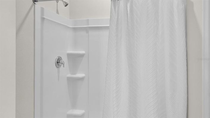 Image No.17-5 Bed Property for sale