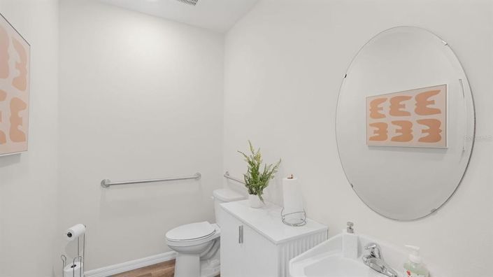 Image No.33-5 Bed Property for sale