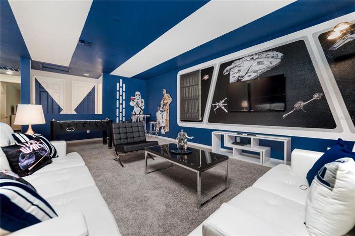 Image No.14-5 Bed Property for sale