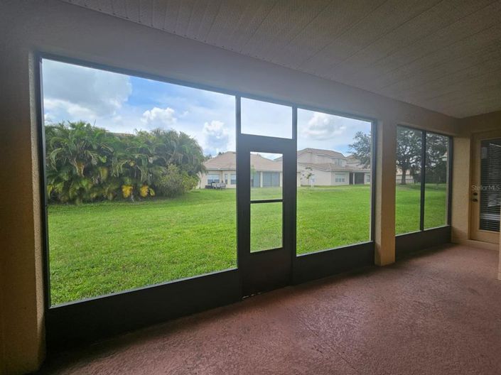 Image No.16-4 Bed Property for sale