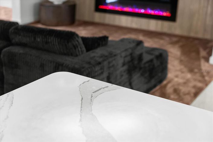 Image No.53-3 Bed Property for sale