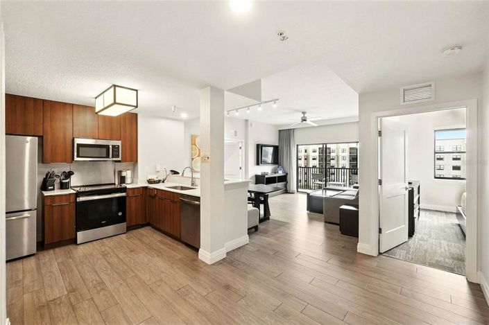 Image No.25-3 Bed Property for sale