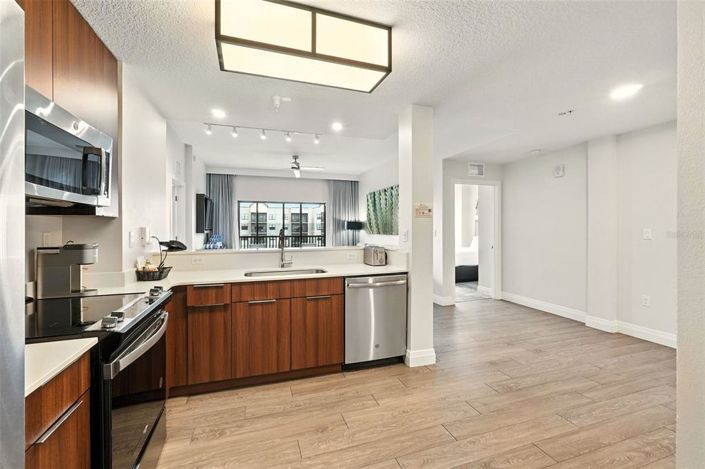 Image No.3-3 Bed Property for sale