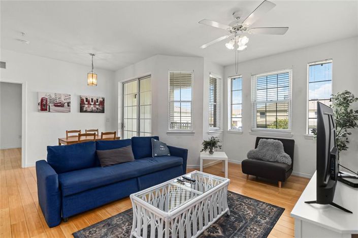 Image No.14-2 Bed Property for sale