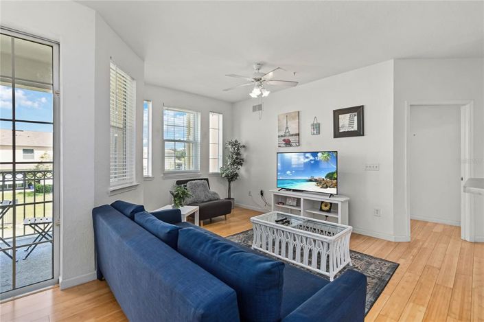 Image No.16-2 Bed Property for sale