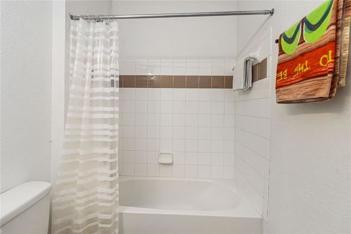 Image No.38-2 Bed Property for sale